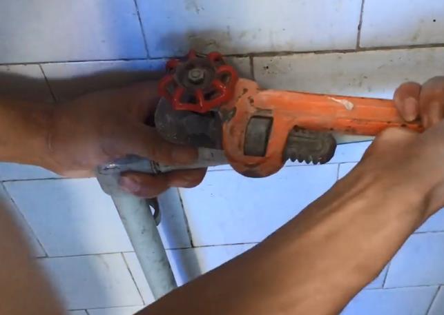 水管閥門拆卸步驟圖，老師傅全程圖解怎么換！